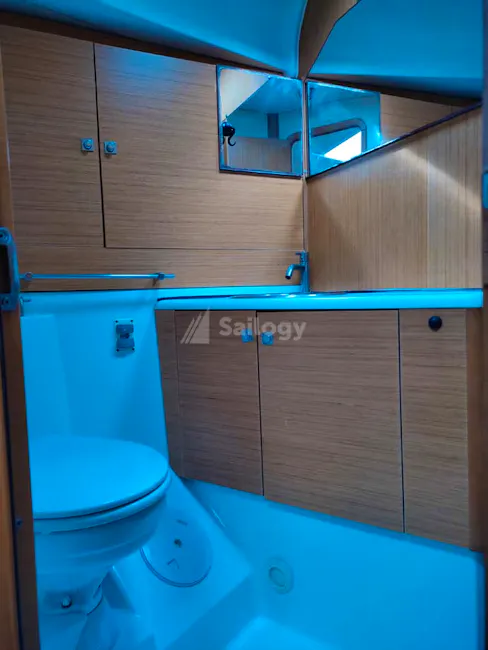 Jeanneau Sun Odyssey 44i