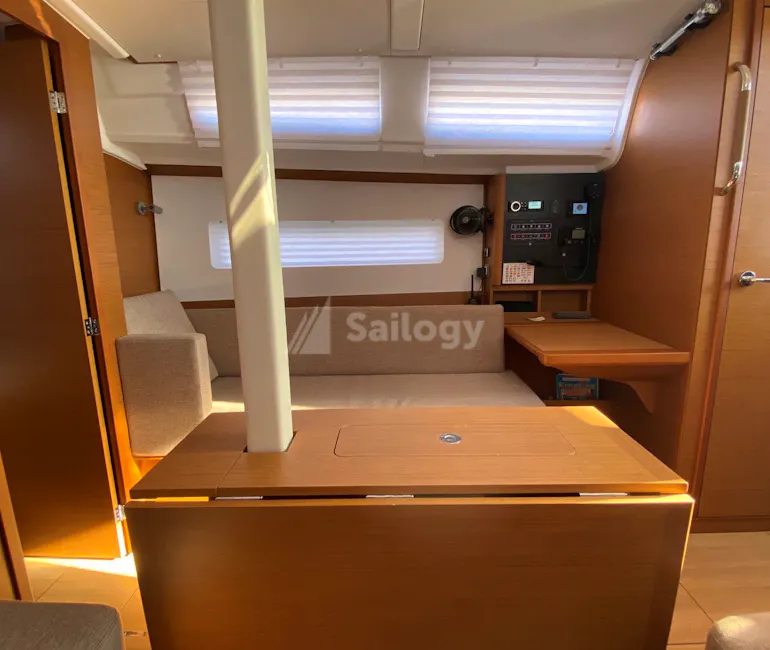 Jeanneau Sun Odyssey 380