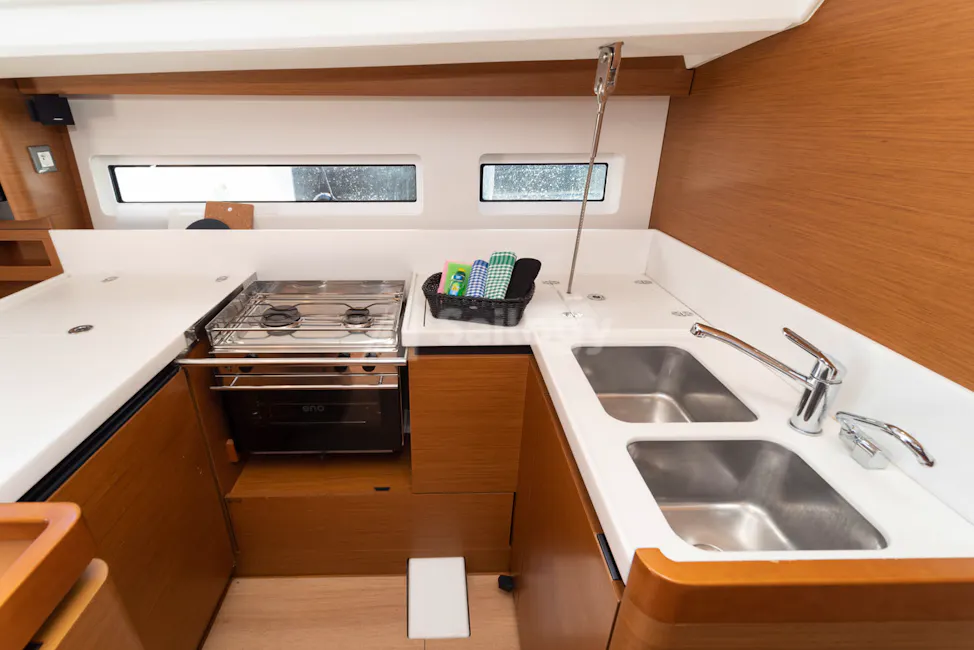 Jeanneau Sun Odyssey 440