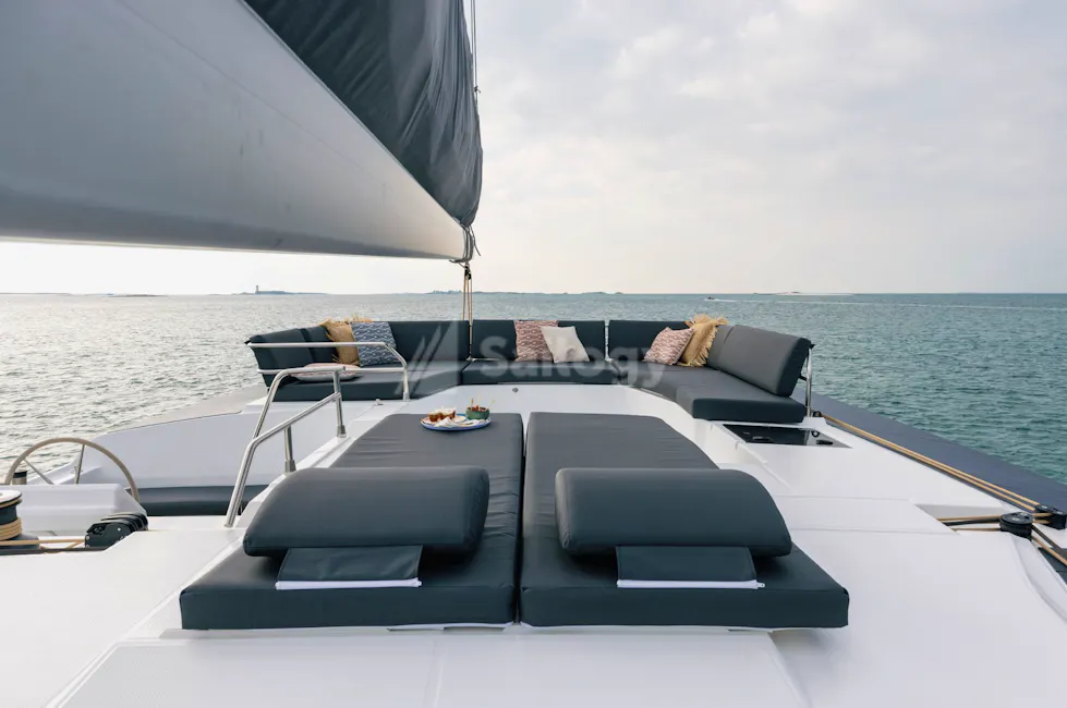 Fountaine Pajot Aura 51