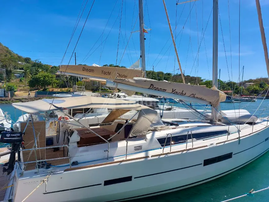 Dufour 520 Grand Large