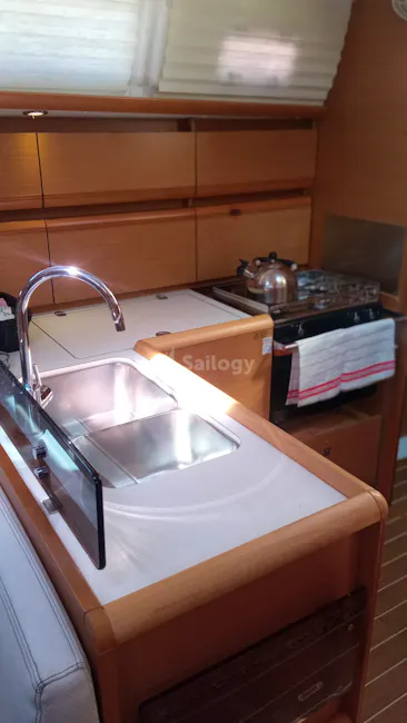 Jeanneau Sun Odyssey 379