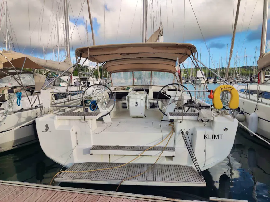 Beneteau Oceanis 51.1