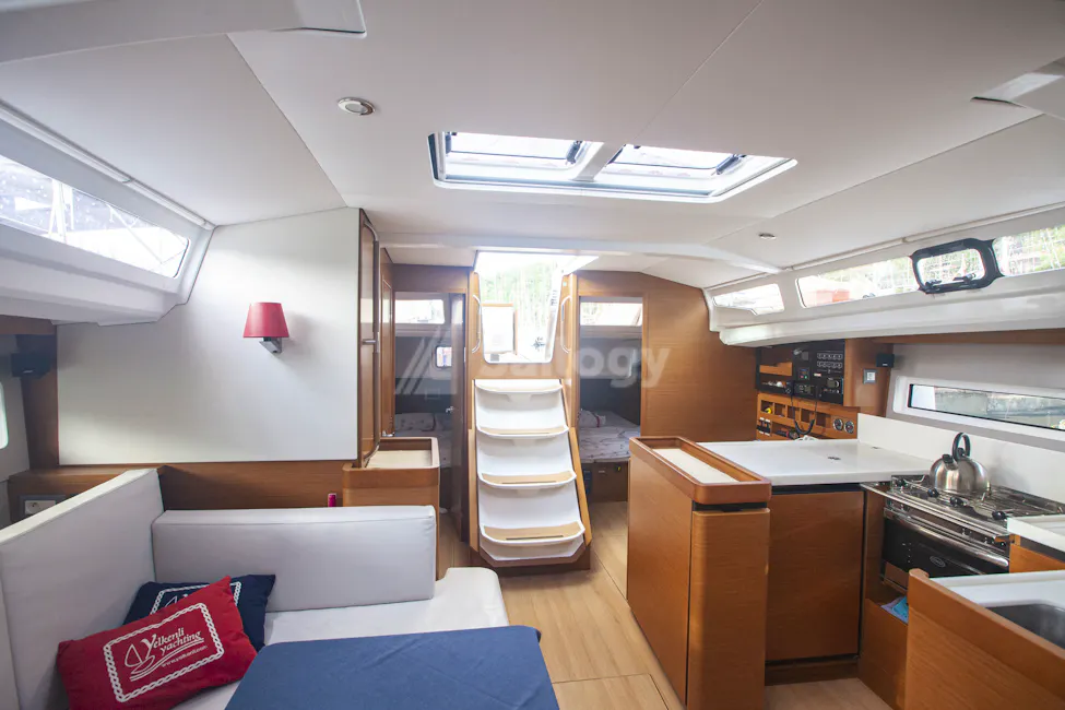 Jeanneau Sun Odyssey 440
