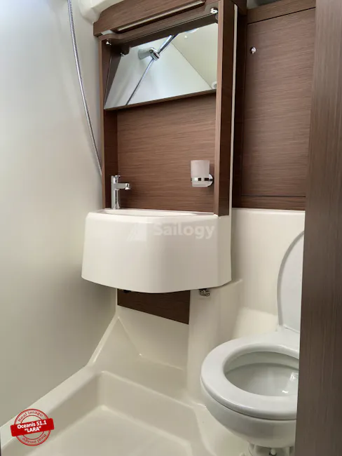 Beneteau Oceanis 51.1