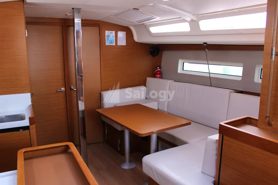 Jeanneau Sun Odyssey 440