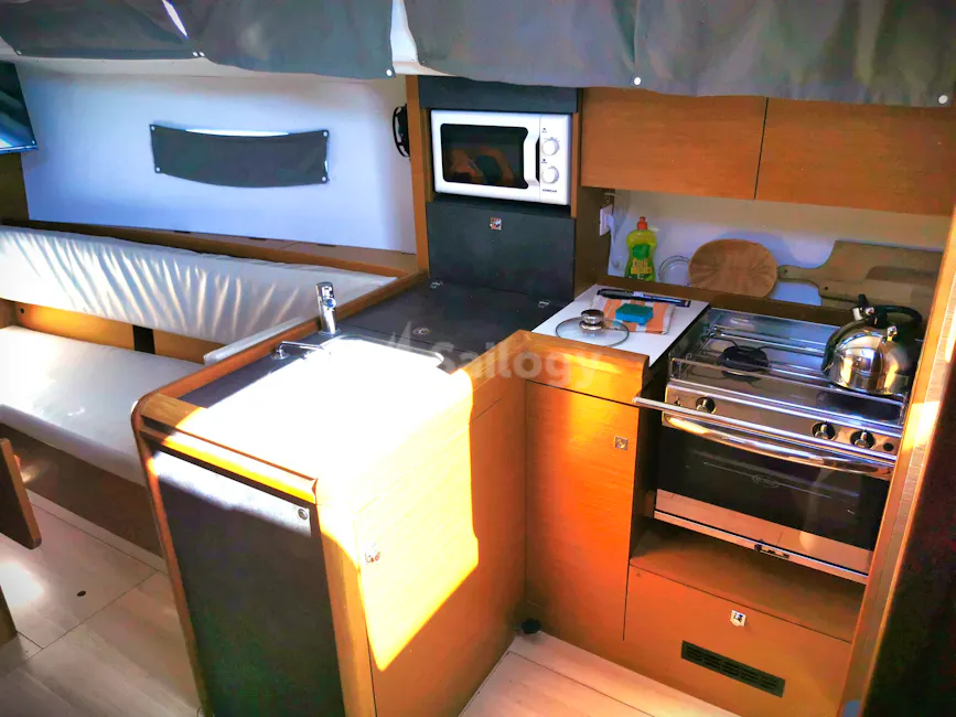 Jeanneau Sun Odyssey 349