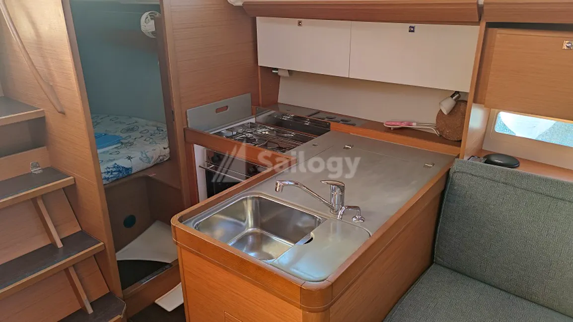 Dufour 360 Grand Large