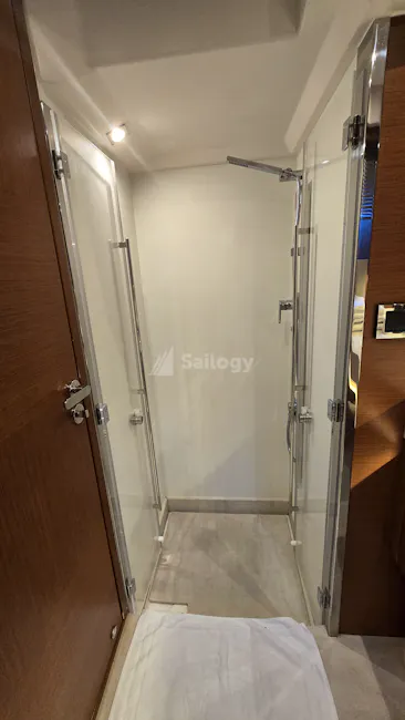 Prestige 520 Flybridge