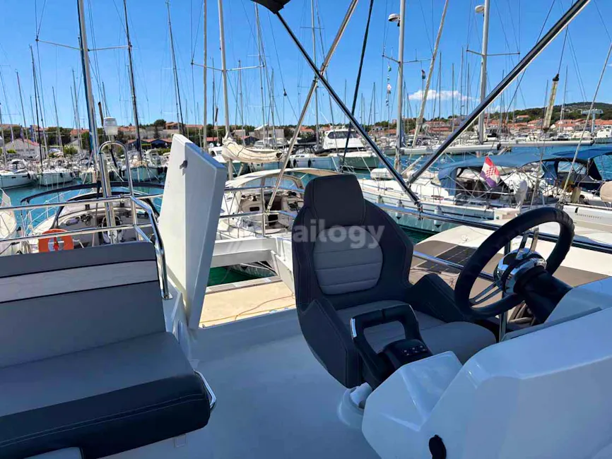 Merry Fisher 1095 Fly