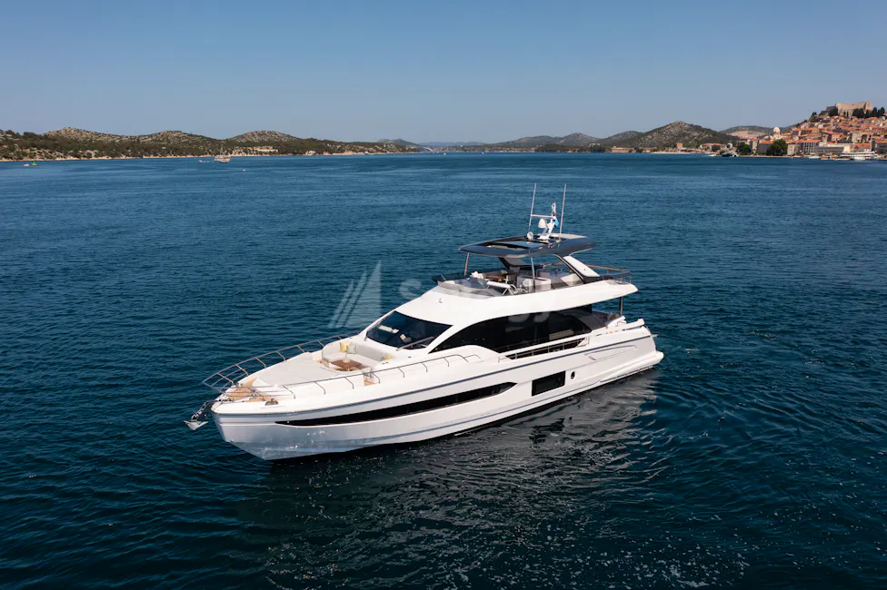Azimut 78