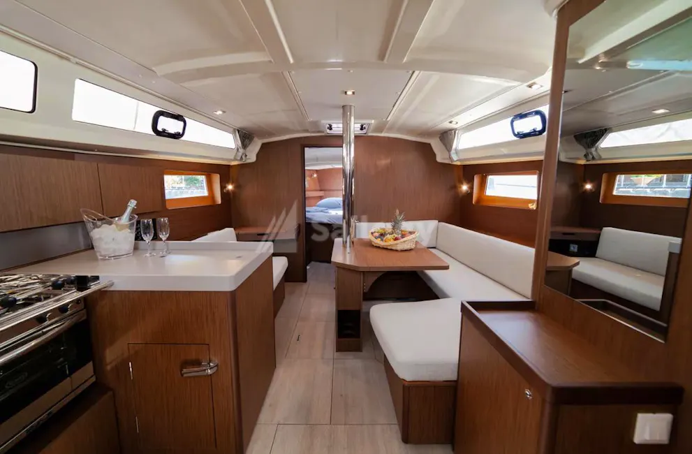 Beneteau Oceanis 41.1