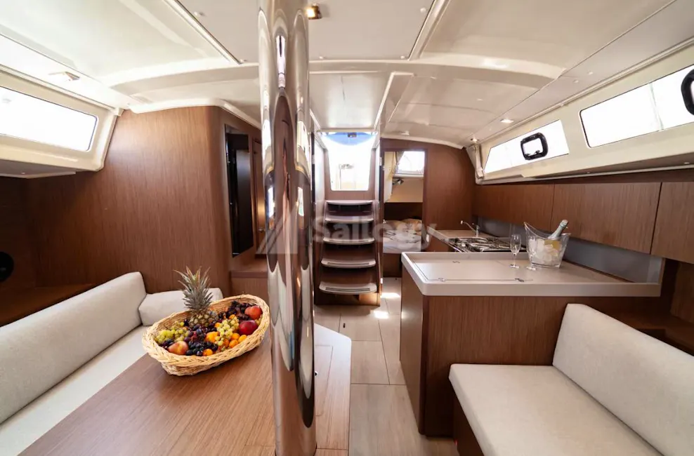 Beneteau Oceanis 41.1