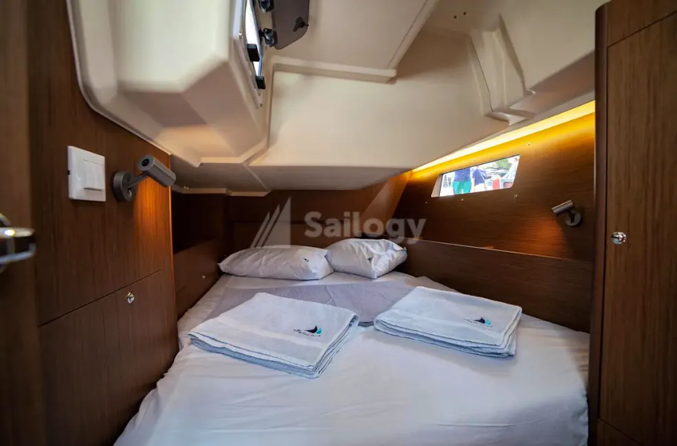 Beneteau Oceanis 41.1