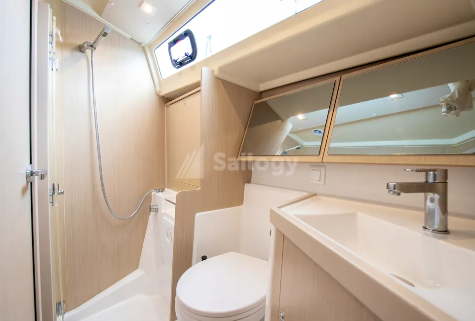 Beneteau Oceanis 41.1