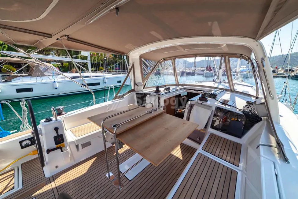 Beneteau Oceanis 41.1