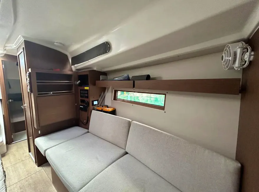 Beneteau Oceanis 34.1