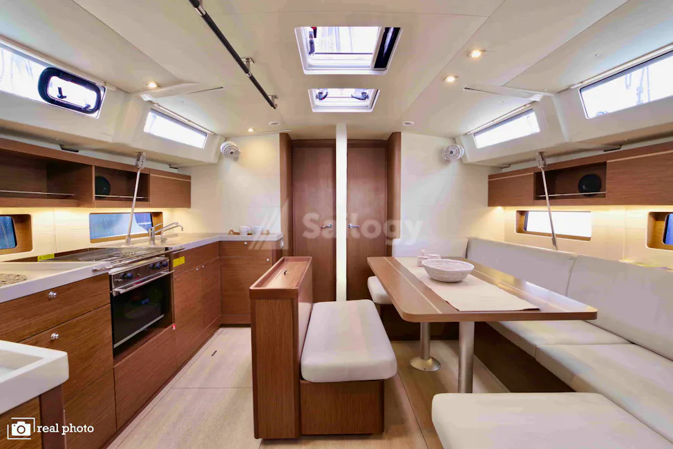 Beneteau Oceanis 46.1