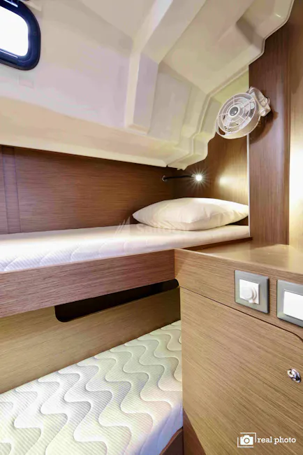 Beneteau Oceanis 46.1