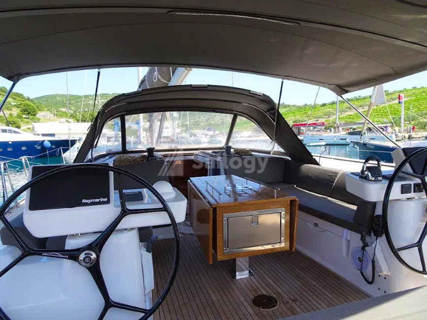 Dufour 520 Grand Large