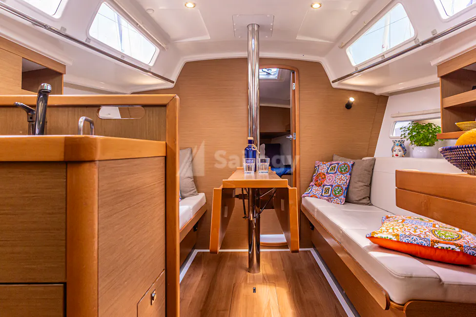 Jeanneau Sun Odyssey 319