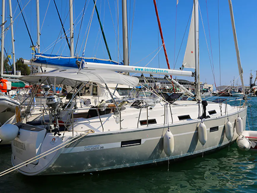 Bavaria Cruiser 36